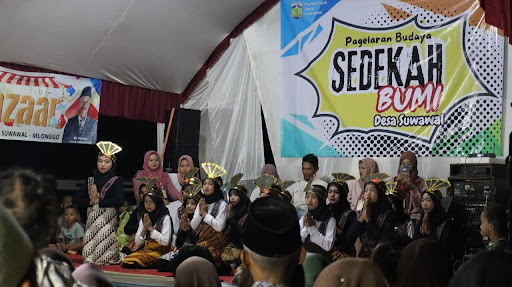 Acara Sedekah Bumi untuk Mensyukuri Pemberian Sang Ilahi